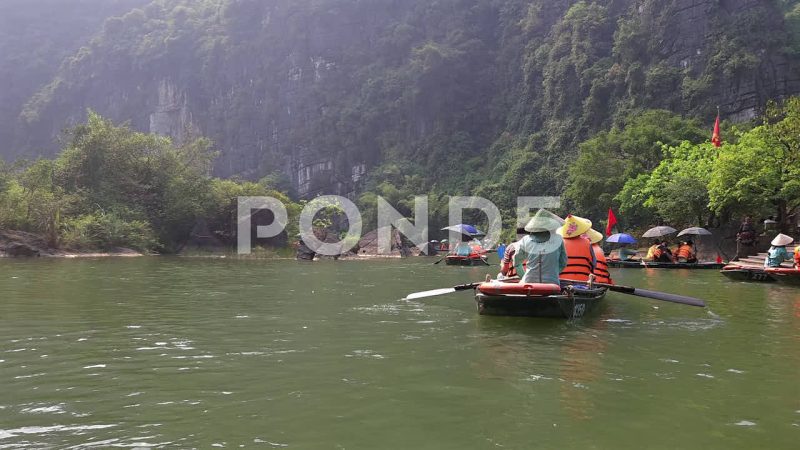 Boat Tours Ending At Trang An Landscape Complex, Ninh Binh, Vietnam Boat Tours Ending At Trang An Landscape Complex, Ninh Binh, Vietnam