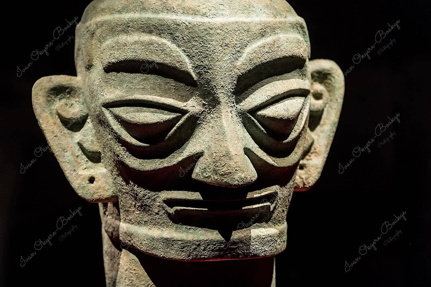 Ancient bronze head in Sanxingdui Museum, Guanghan, Chengdu, China