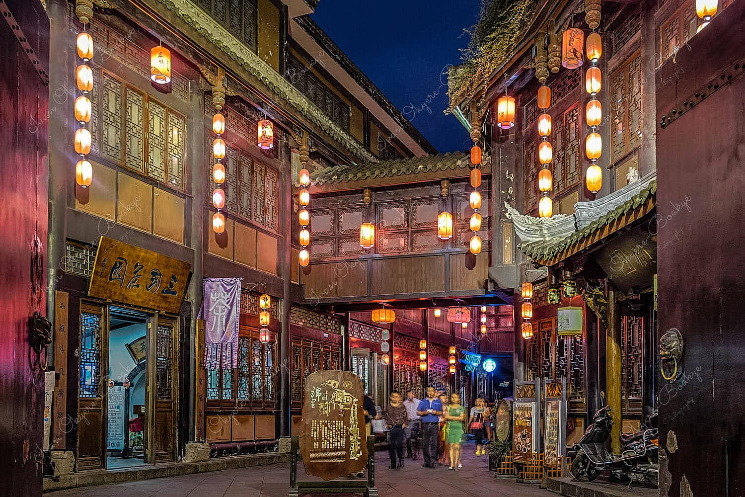 Chinese lanterns lighting up a street of traditional Chinese restaurants in Chengdu, China